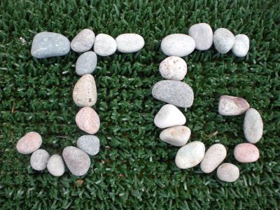 Under 12s 1 Juniper Green Primary Class 6b Pebbles on the astroturf